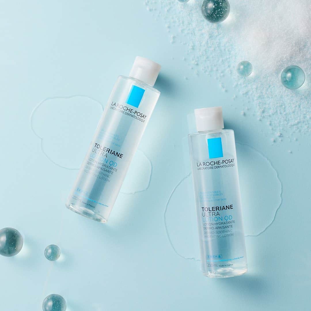 LA ROCHE-POSAY JAPAN ラロッシュポゼのインスタグラム：「. ＼ リピート率No.1化粧水がリニューアル発売！ ／ . #トレリアン薬用モイスチャーローション は、日本人の肌を考えて開発された低刺激設計の薬用保湿化粧水。 しっとりと潤いを与える使用感が特徴です！ . ラ ロッシュ ポゼ全製品において、リピート率No.1の商品✨ (期間：2019/1/1-2019/12/31)　 8月3日（月）にパッケージも新しくなって リニューアル発売予定ですので、楽しみに待っててくださいね。  . 先着1500名様に トレリアン フォーミング クレンザーのミニサイズがついてくる 先行予約も開始しているので プロフィールのURLからECサイトを チェックしてみてくださいね♪ . トレリアン 薬用モイスチャーローション 200mL 4,400円(税込) . #ラロッシュポゼ #larocheposay #トレリアン薬用モイスチャーローション #乾燥肌 #敏感肌 #乾燥対策 #スキンケア #低刺激 #ミスト化粧水 #敏感肌コスメ #ドクターズコスメ #化粧水 #保湿ケア #スキンケアマニア #美肌レシピ #美肌作り #肌荒れ改善 #素肌感 #素肌美人 #素肌美  #スキンケアマニア #肌メンテナンス  #肌断食 #デイリースキンケア #敏感肌スキンケア #おすすめコスメ #スキンケア購入品  #肌荒れ対策 #スキンケア好きさんと繋がりたい」