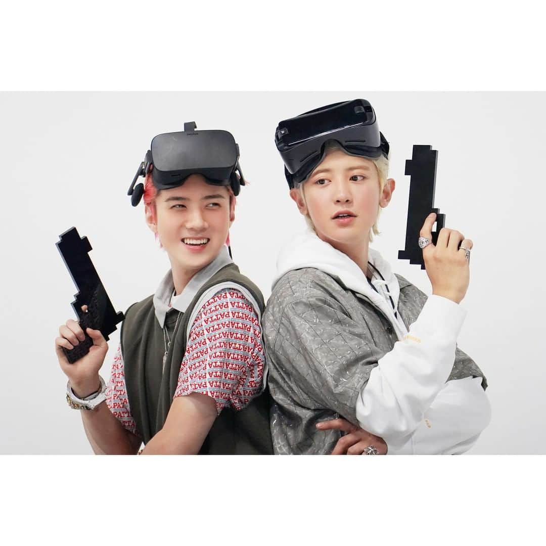 EXOさんのインスタグラム写真 - (EXOInstagram)「[SEHUN&CHANYEOL-LOG]🔄 보고 또 봐도 질리지 않어 영원히 반복재생하고 싶어 🔄  #세훈_찬열 #SEHUN_CHANYEOL #EXO_SC #1BillionViews #10억뷰 #EXO_SC_10억뷰 #세훈 @oohsehun #SEHUN #찬열 @real__pcy #CHANYEOL #엑소 #EXO #weareoneEXO」7月16日 18時02分 - weareone.exo