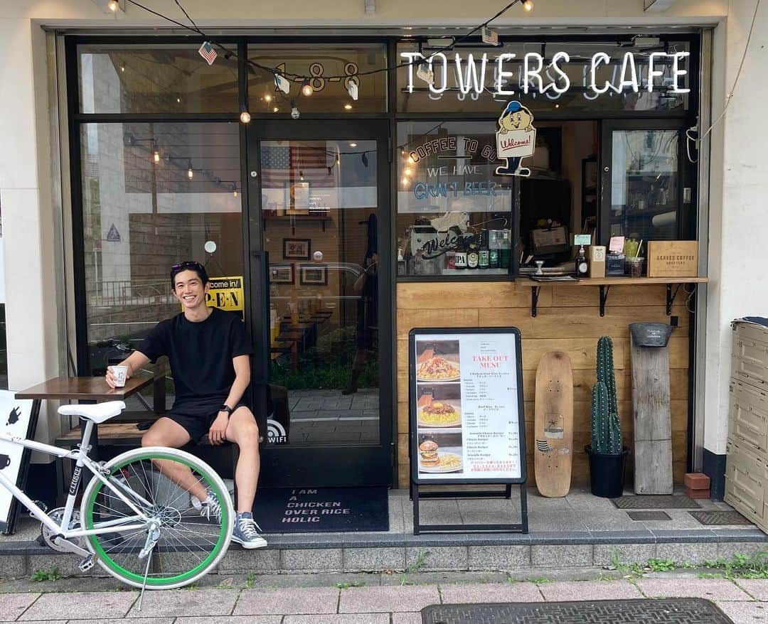 渡部純平さんのインスタグラム写真 - (渡部純平Instagram)「Yoga ✖︎crossbike ✖︎coffee #lifework   たまたま入ったカフェがお世話になった先輩のお店だったという縁を感じる縁起の良い日。 コーヒー好きにはたまらないお店でした☕️ またお邪魔します！ 平井さんご馳走様でした✌️ . . . . #lifestyle #coffeelover #active #life #yoga #yogi #model #crossbike #coffee #ライフスタイル #ライフワーク #趣味 #ヨガ #positivevibes  #junpeiwatanabe #渡部純平」7月16日 18時20分 - junpei_wt7b