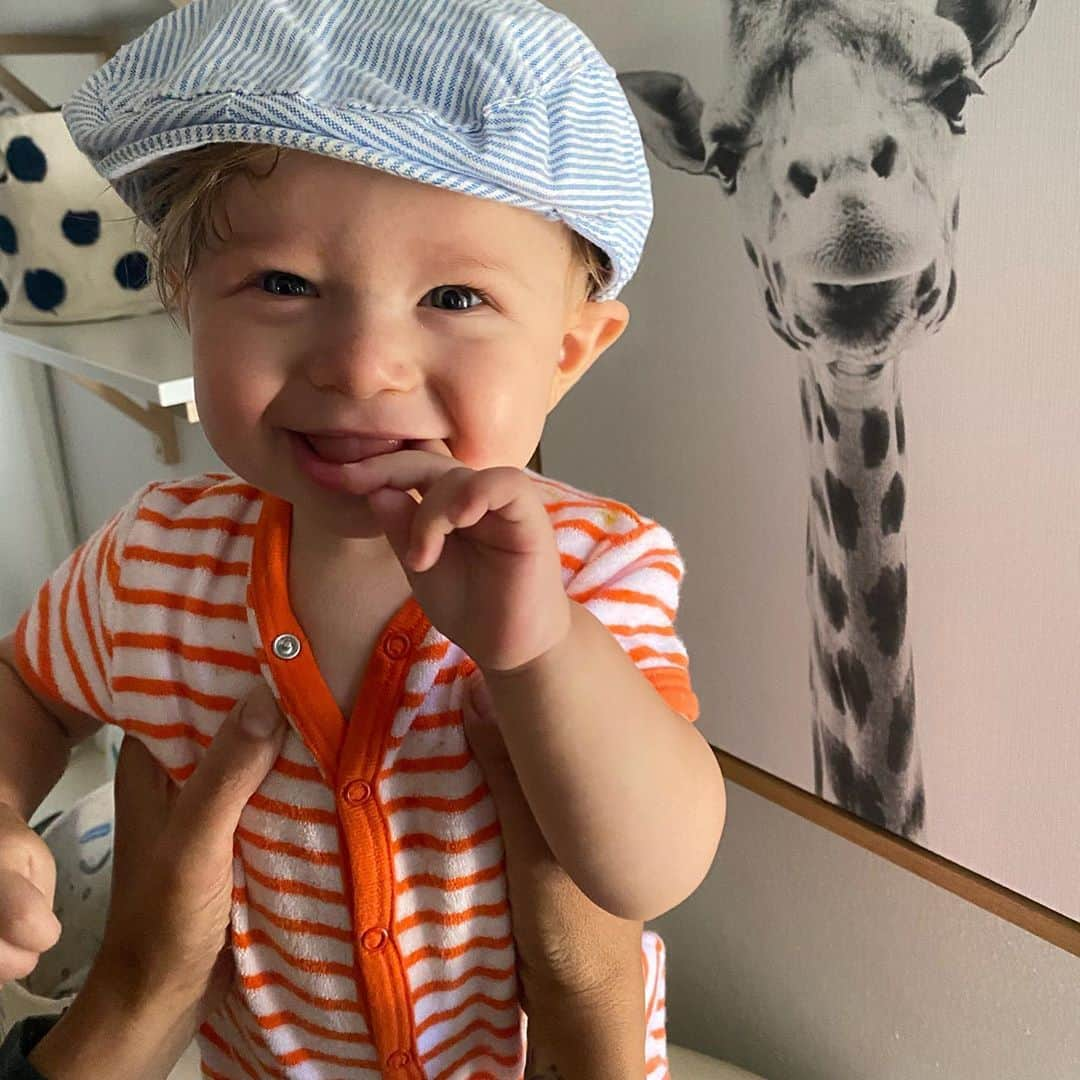 カミーユ・グアティさんのインスタグラム写真 - (カミーユ・グアティInstagram)「My sweet boy is 9 months already!!! Words can’t express how grateful I am to be a mother to this little nugget and how lucky I feel to have found a donor who was willing to share this gift with me. Thank you a million times over! #donoregg #deivf #donorconceived #donor #noregrets #momsofinstagram」7月16日 18時13分 - camilleguaty