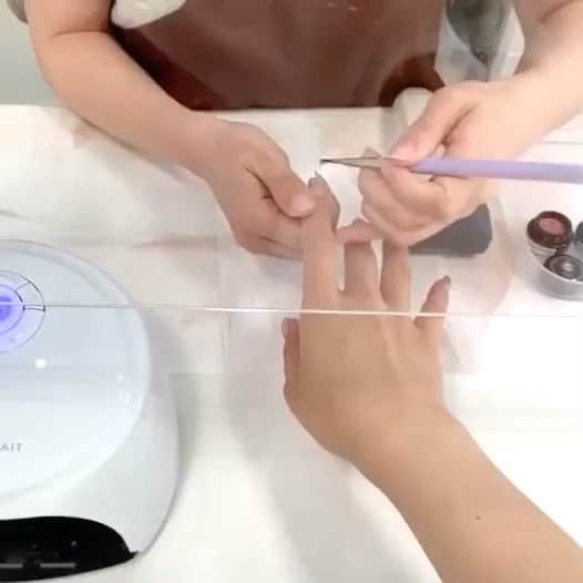 【公式】ネイルパフェ ジェルのインスタグラム