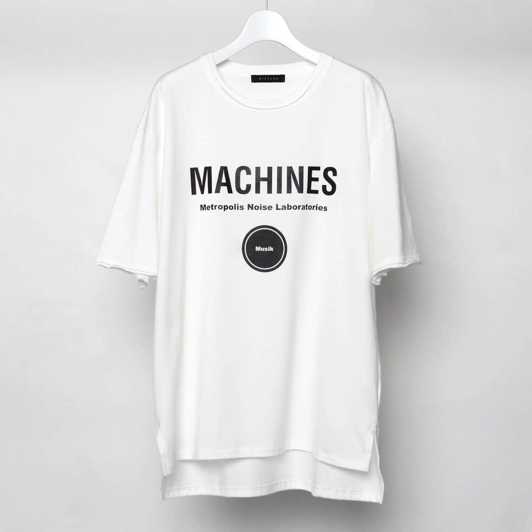 ウィザードのインスタグラム：「2020 FALL WINTER COLLECTION “Metropolis Noise Laboratories"  GRAPHIC T-SHIRTS "MACHINES"  Coming soon.  https://wizzard.stores.jp/  #wizzard_fac #wizzard #fashion #tokyofashion #streetfashion #fashionphoto #designersbrand #domesticbrand #mensfashion #2020AW」