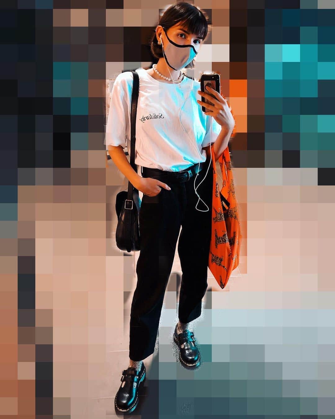 ケリーアンのインスタグラム：「🍊💦」
