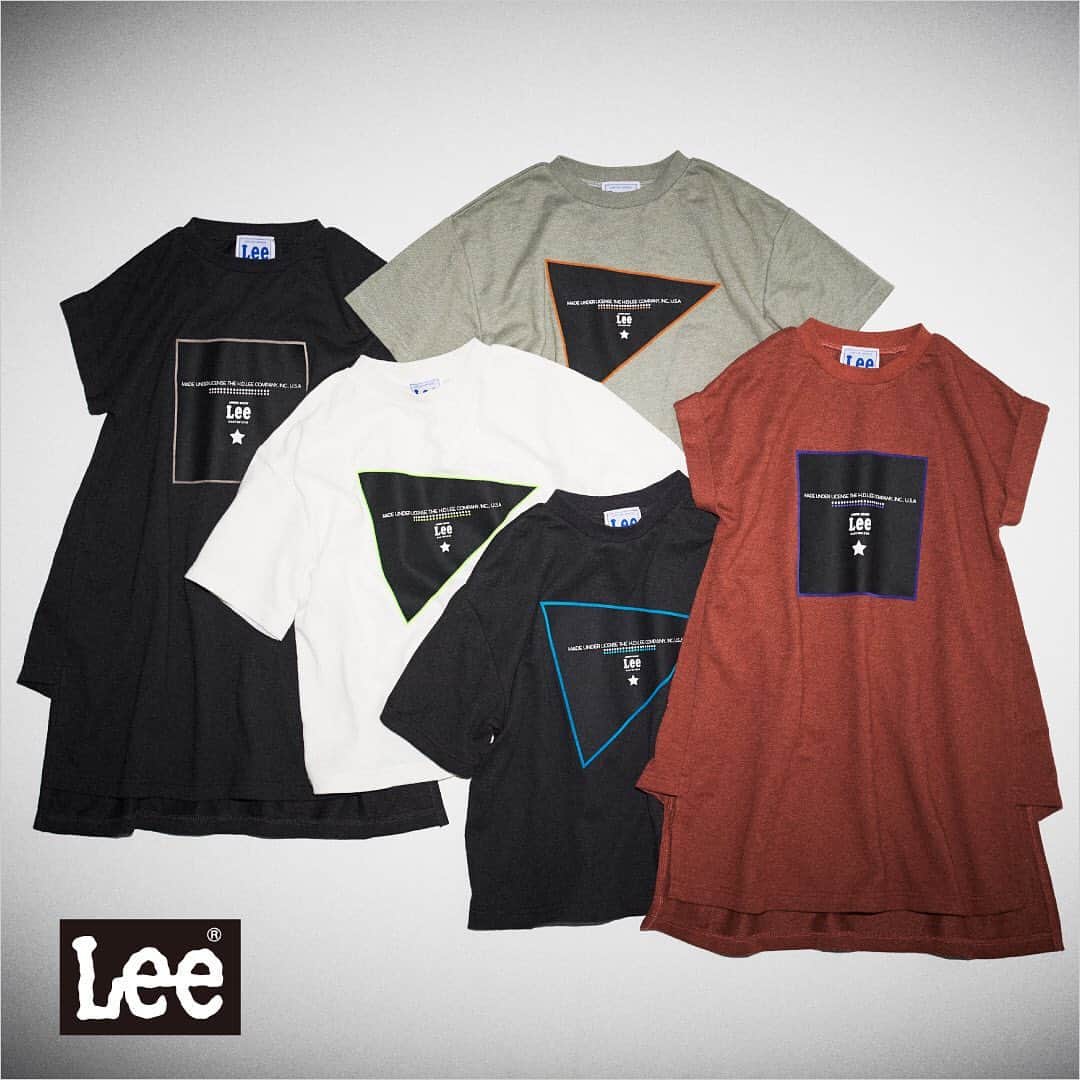 ブリーズオフィシャルさんのインスタグラム写真 - (ブリーズオフィシャルInstagram)「#ブリーズのLEE デニムブランドで有名な『LEE』とのコラボアイテム！ Tシャツにワンピース、きょうだいお揃いで楽しめるアイテムをご用意しました♪ BREEZEオリジナルのスタイリッシュなデザインをチェックしてくださいね。 ■Tシャツ ￥2,900+tax(80-140cm) ■ワンピース ￥3,900+tax(80-140cm) ※お取扱い店舗につきましてはご来店店舗にて直接お問い合わせください。 #ブリーズ#breeze#ブリーズキッズ  #breeze__official#kidsfashion#kids_japan#instakids#kidswear#instalike#ig_kids#kjp_ootd#ブリーズオフィシャル#キッズファッション#キッズコーデ#オシャレキッズ#子供服#キッズ服#インスタキッズ#キッセレ#ママリ#comona#LEE#LEEコラボ#ジーンズブランド#デニム好き#こどもふく」7月16日 19時07分 - breeze__official