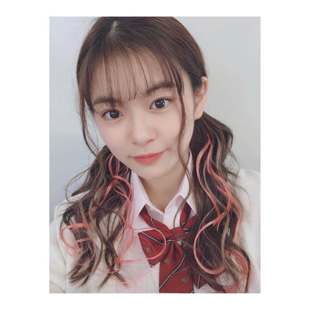 永瀬莉子さんのインスタグラム写真 - (永瀬莉子Instagram)「本日よる10時から﻿ アンサングシンデレラ 第1話の放送です！﻿ とても素敵な作品になっています。﻿ ぜひぜひ、﻿ ご覧ください！﻿ ﻿ 私が演じた﻿ 森本優香ちゃんをぺたり💁🏻‍♀️🤍 ﻿ #フジテレビ﻿ #アンサングシンデレラ」7月16日 19時22分 - rico_nagase_