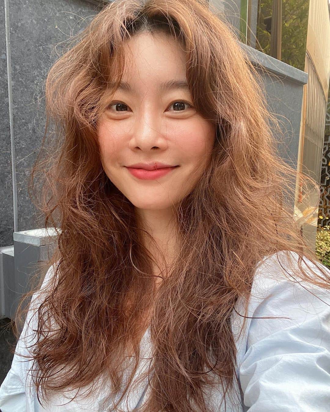 ソジン のインスタグラム：「바글바글💙」