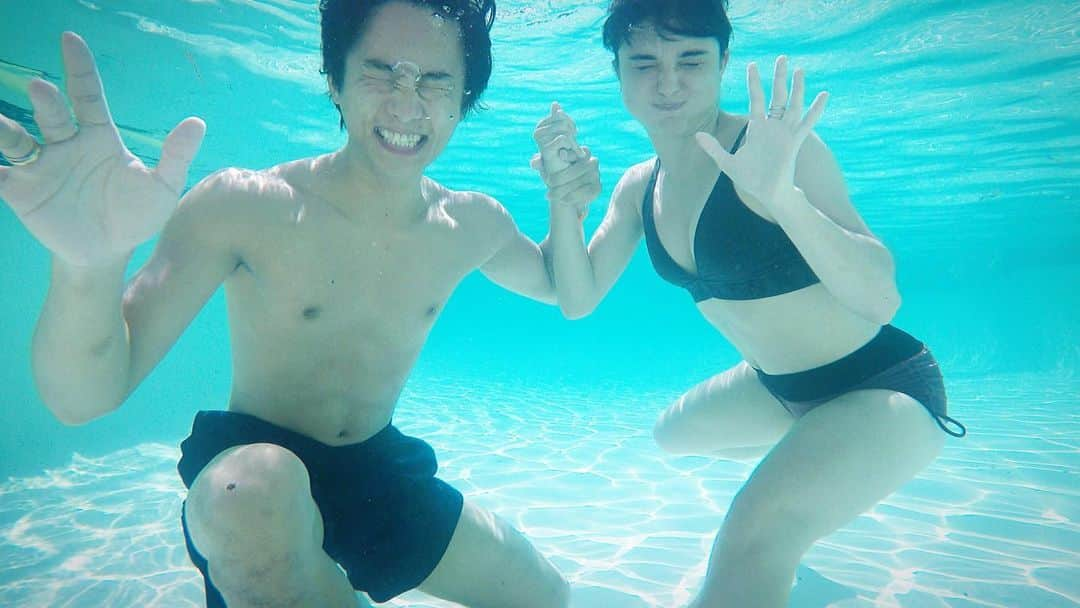 ヤマカイさんのインスタグラム写真 - (ヤマカイInstagram)「Summer..！ . . #water #pool #swim #swimming #YouTuber #art #artist #dancer #fortworth #texas #芸術　#アート　#バレエダンサー　#プール　#アメリカ　#GoPro #写真 #japanese #spanish」7月16日 19時24分 - yamakai_official