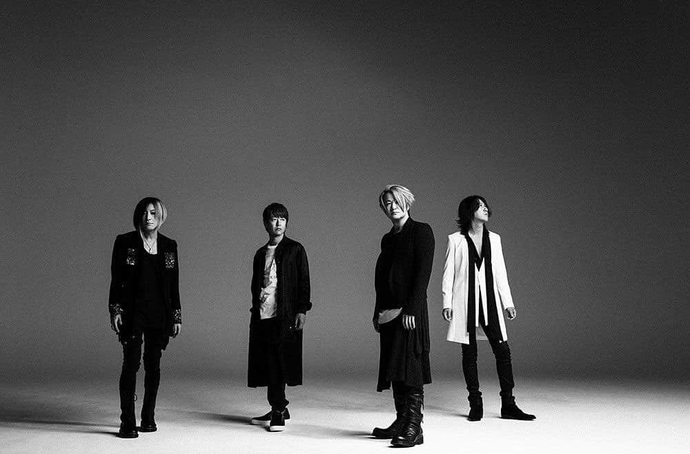 樋渡大輝のインスタグラム：「なんと！8月12日にリリースする『GLAY ARENA TOUR 2019-2020 DEMOCRACY 25TH HOTEL GLAY THE SUITE ROOM』G-DIRECT限定盤に収録される「HOTEL GLAYハイライト～良いGLAY･悪いGLAY～」にて放課後ハートビートでナレーションをさせて頂いてます！永久保存版！  #GLAY #放課後ハートビート」