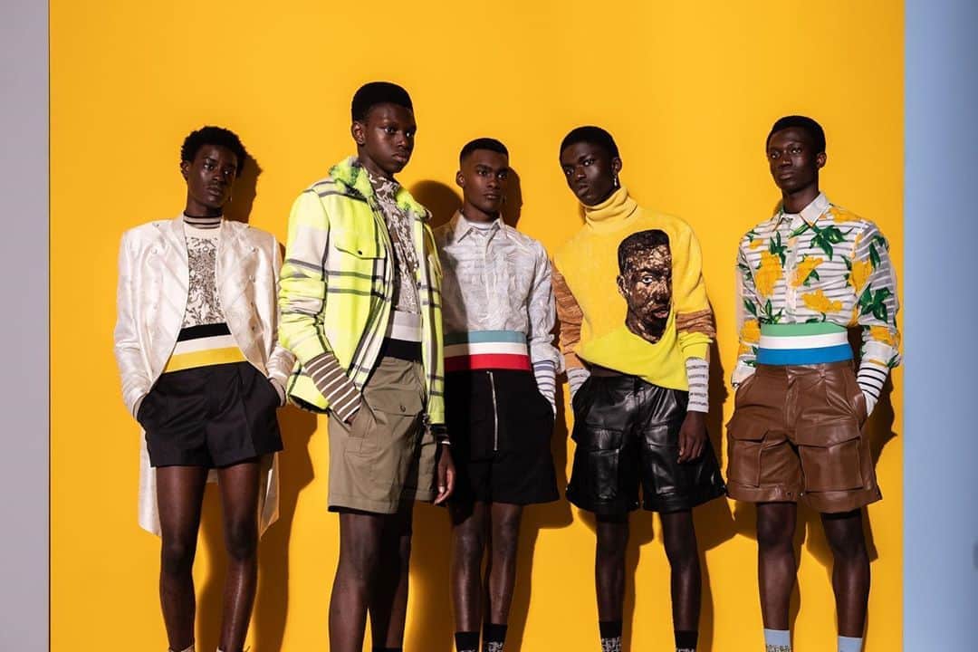 キム・ジョーンズのインスタグラム：「Backstage photography by @changderson of @dior @amoakoboafo collection thanks to @thankyoubabacar @junior_pereira_9  @samer._.1 @jeremiahberko @jeandesiro」