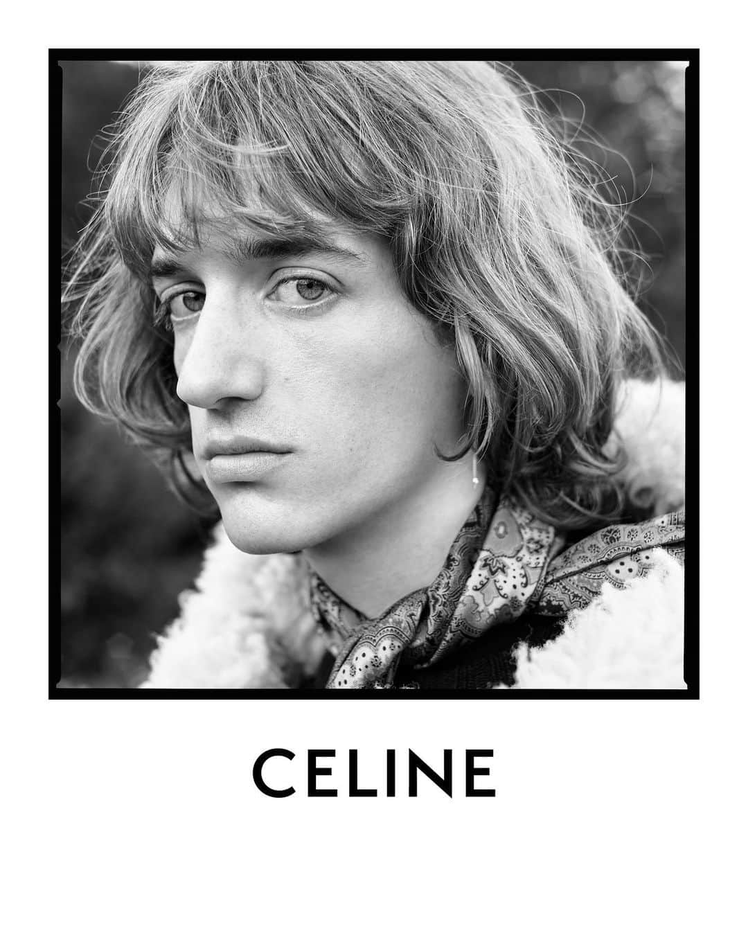 Celineさんのインスタグラム写真 - (CelineInstagram)「CELINE HOMME WINTER 20 COLLECTION AVAILABLE IN STORE AND AT CELINE.COM AUGUST 28 2020  DYLAN PHOTOGRAPHED BY @HEDISLIMANE IN SAINT TROPEZ IN JUNE 2020  #CELINEHOMME #CELINEBYHEDISLIMANE」7月17日 5時35分 - celine