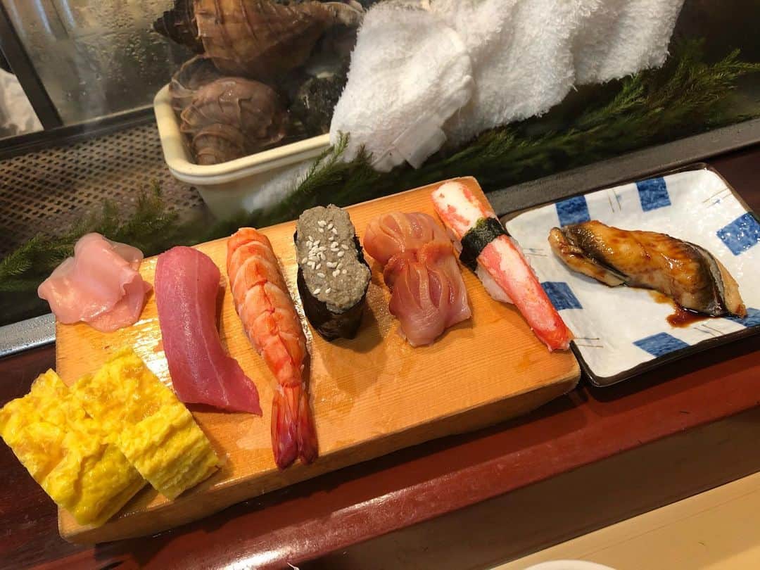 鷹木信悟さんのインスタグラム写真 - (鷹木信悟Instagram)「マグロ以外も食べますよ...🍣 #山梨県民 #prowrestler」7月16日 21時47分 - takagi__shingo