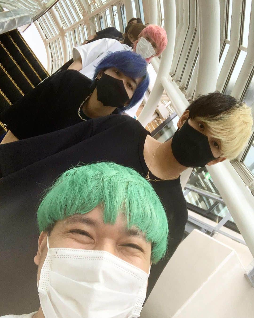 相馬トランジスタのインスタグラム：「Choo Choo ネクステトレイン  #毎日笑顔日記 #ピクニックしました #隠れまえす」