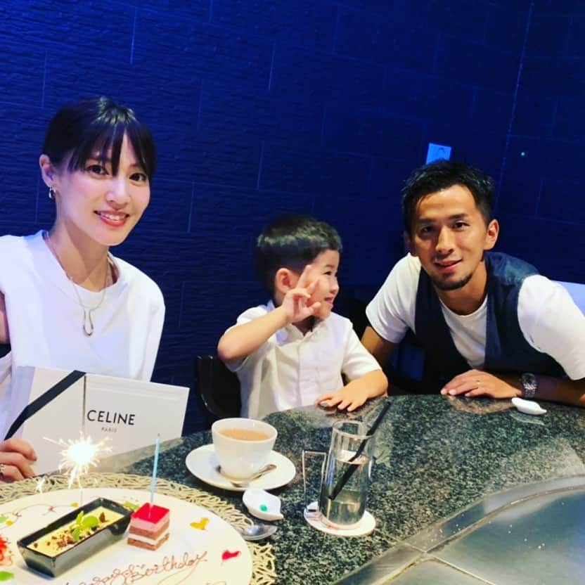 前田直輝のインスタグラム：「happy birthday my wife🎉  いつもありがとう！！」