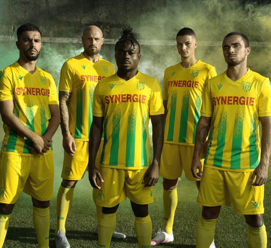 アンドレイ・ジロットのインスタグラム：「@fcnantes 🔰👊🏼2020/2021」