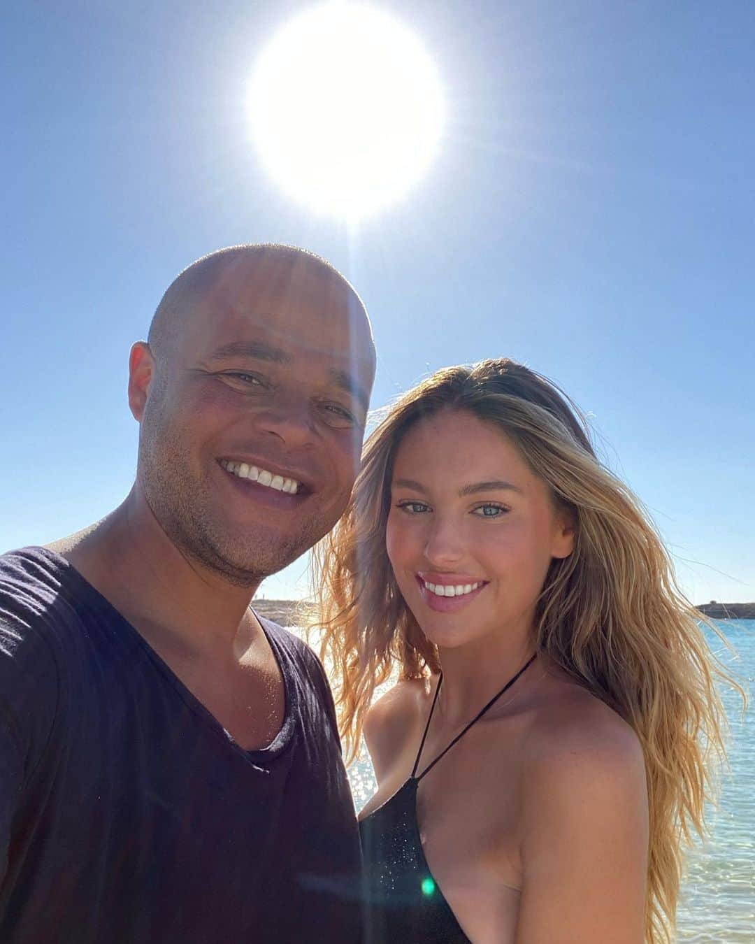 Mathilde Goehlerのインスタグラム：「Every year for 6 years we’ve been coming here and I still see you clear 💙 @remeejackman」