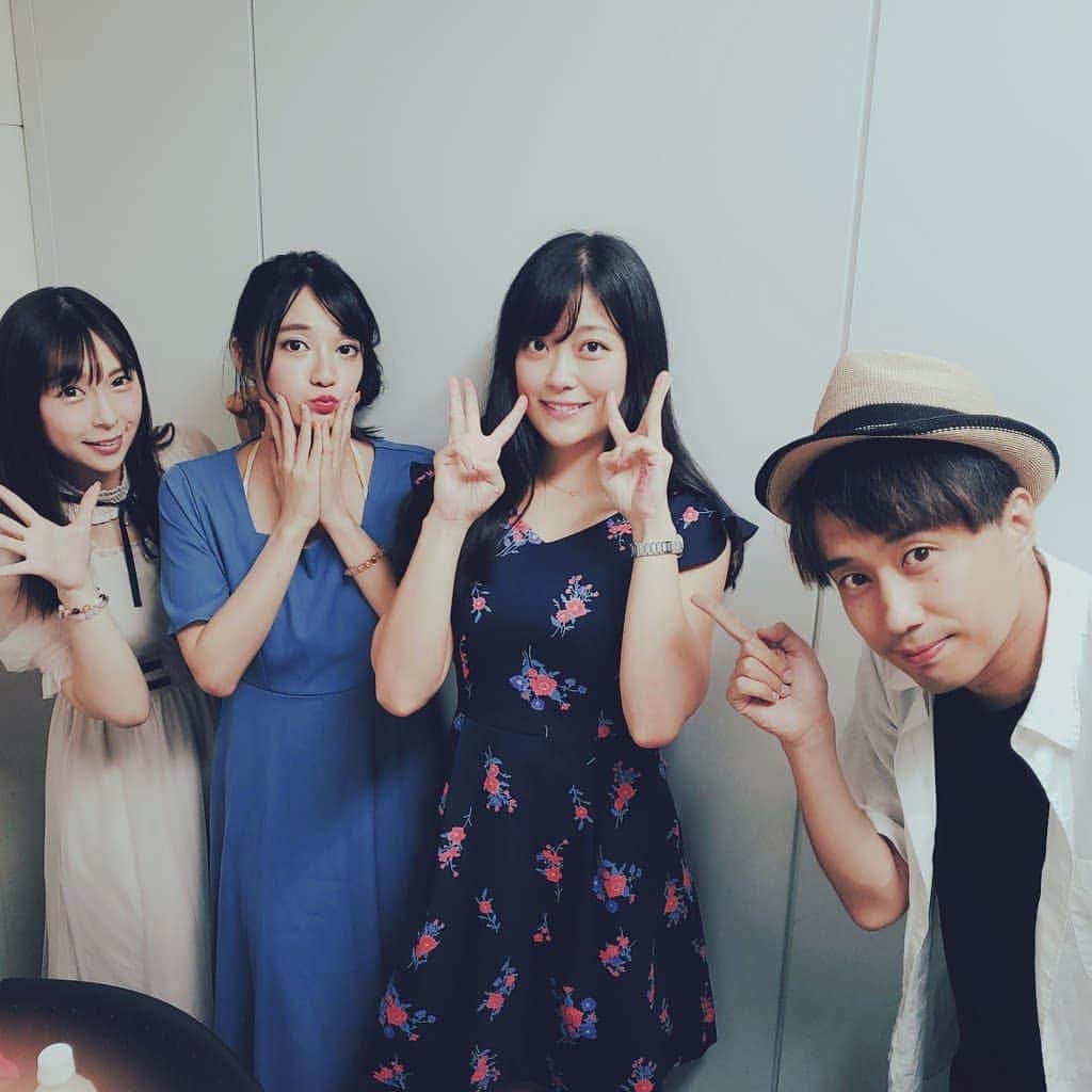 国友愛佳のインスタグラム：「今日はアイドルスピリットに出演させて頂きましたー(*´∇｀)ﾉ . 初めましてだった、疋田紗也さんも星乃まおりさんも可愛かったし、久々だった友池さんも面白かったし、楽しい時間でした(((o(*ﾟ∀ﾟ*)o)))」