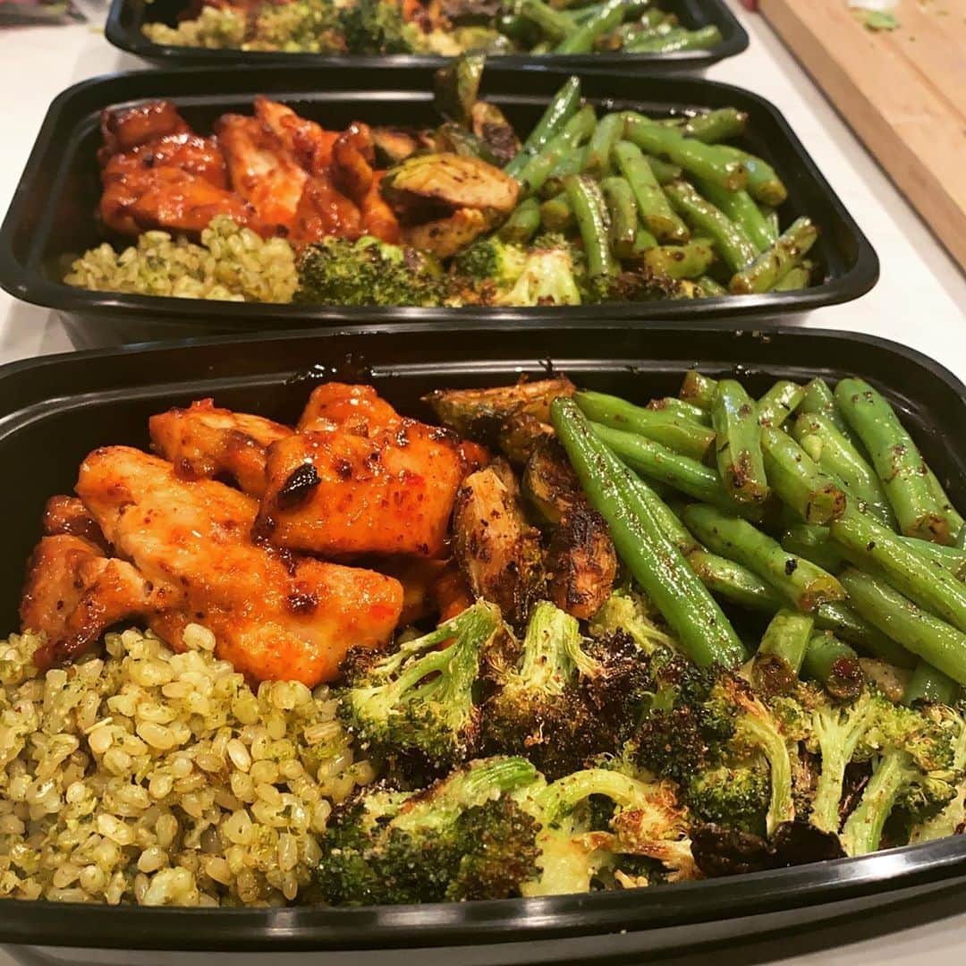 Flavorgod Seasoningsさんのインスタグラム写真 - (Flavorgod SeasoningsInstagram)「Flavor God Seasoned Meal Prep! Add flavor to your meals💪⁠ -⁠ Add delicious flavors to your meals!⬇️⁠ Click link in the bio -> @flavorgod  www.flavorgod.com⁠ -⁠ Flavor God Seasonings are:⁠ 💥ZERO CALORIES PER SERVING⁠ 🌿Made Fresh⁠ 🌱GLUTEN FREE⁠ 🔥KETO FRIENDLY⁠ 🥑PALEO FRIENDLY⁠ ☀️KOSHER⁠ 🌊Low salt⁠ ⚡️NO MSG⁠ 🚫NO SOY⁠ 🥛DAIRY FREE *except Ranch ⁠ ⏰Shelf life is 24 months⁠ -⁠ Photo & meal prep by: @armweak41⁠ -⁠ #food #foodie #flavorgod #seasonings #glutenfree #mealprep #seasonings #breakfast #lunch #dinner #yummy #delicious #foodporn⁠ ⁠」7月17日 1時01分 - flavorgod