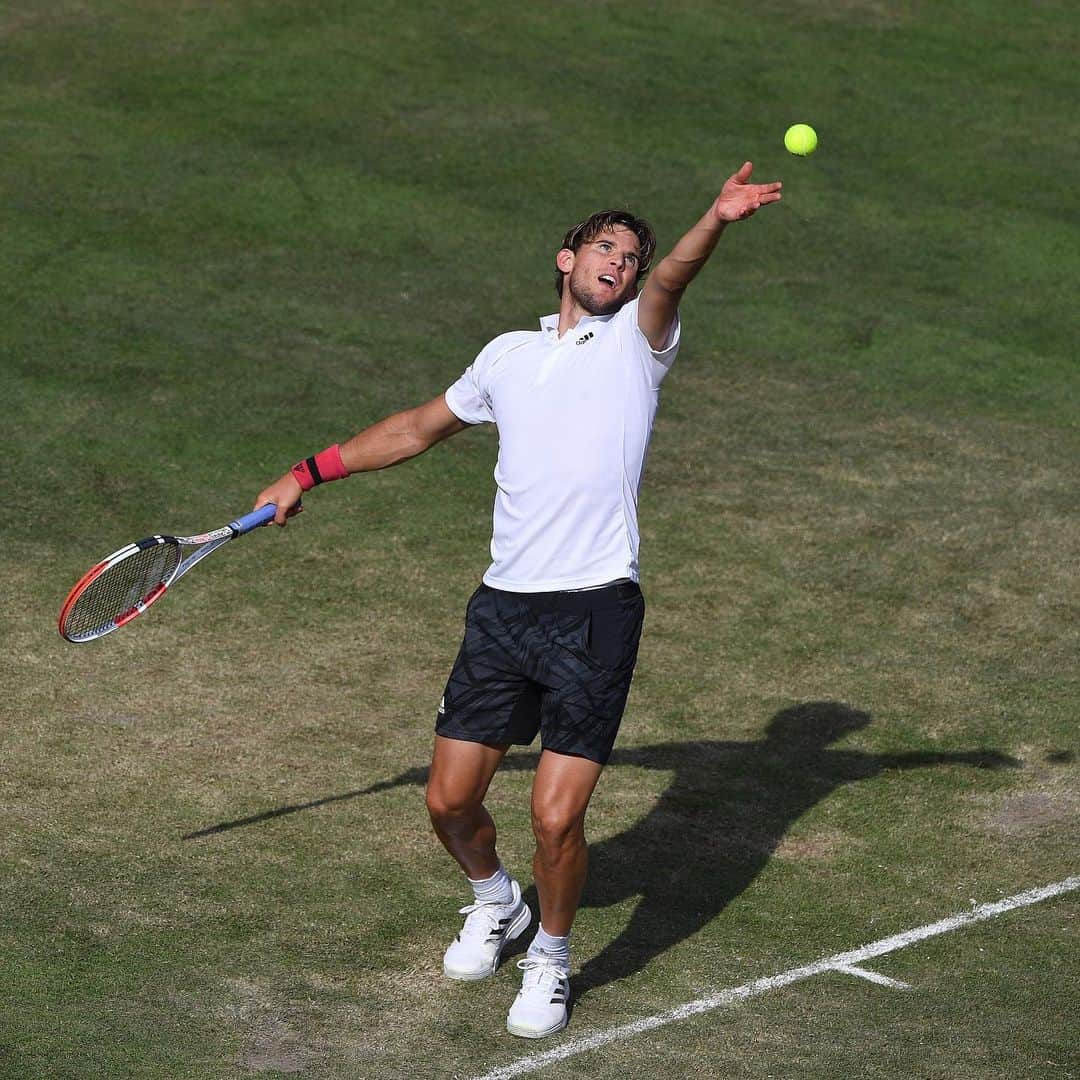 ドミニク・ティエムさんのインスタグラム写真 - (ドミニク・ティエムInstagram)「always special, winning on the green court」7月17日 1時31分 - domithiem