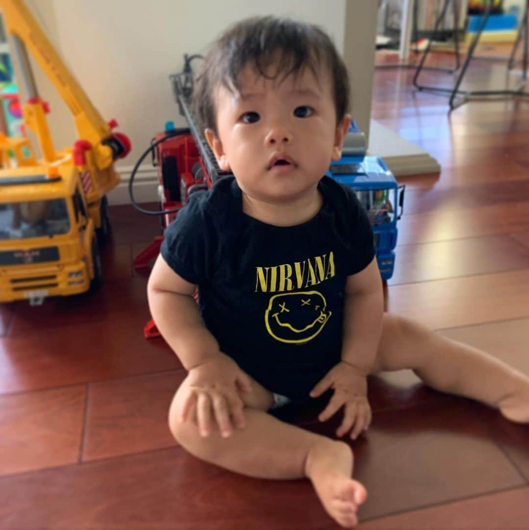 Jaeyoon Choiのインスタグラム：「Smells like infant spirit」