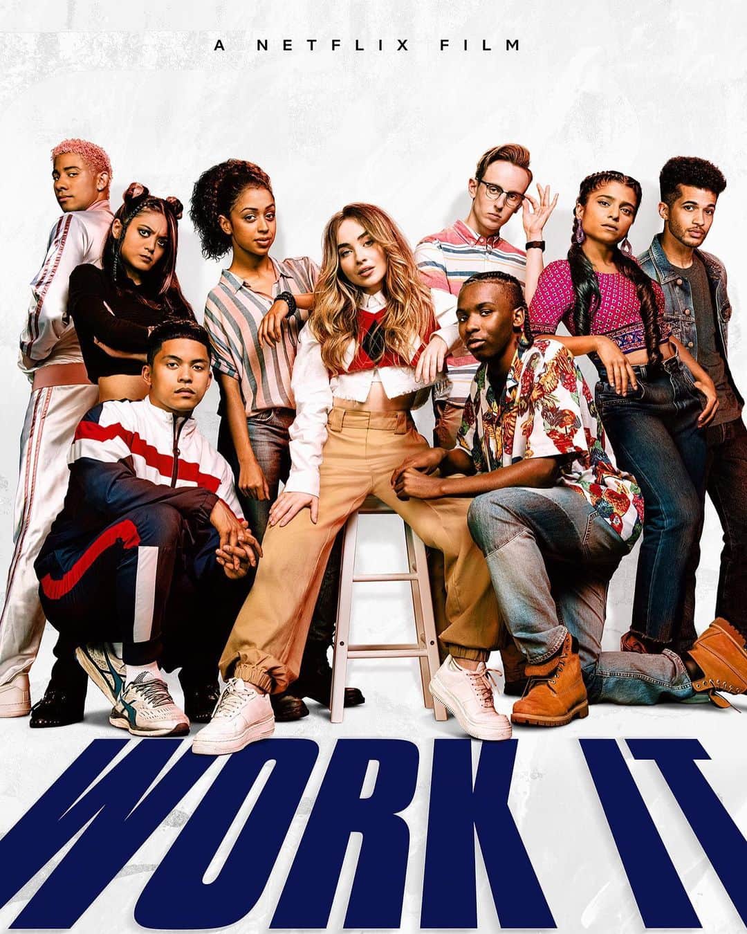 サブリナ・カーペンターのインスタグラム：「AUGUST 7TH BABY  START STRETCHING @netflix @workitmovie」