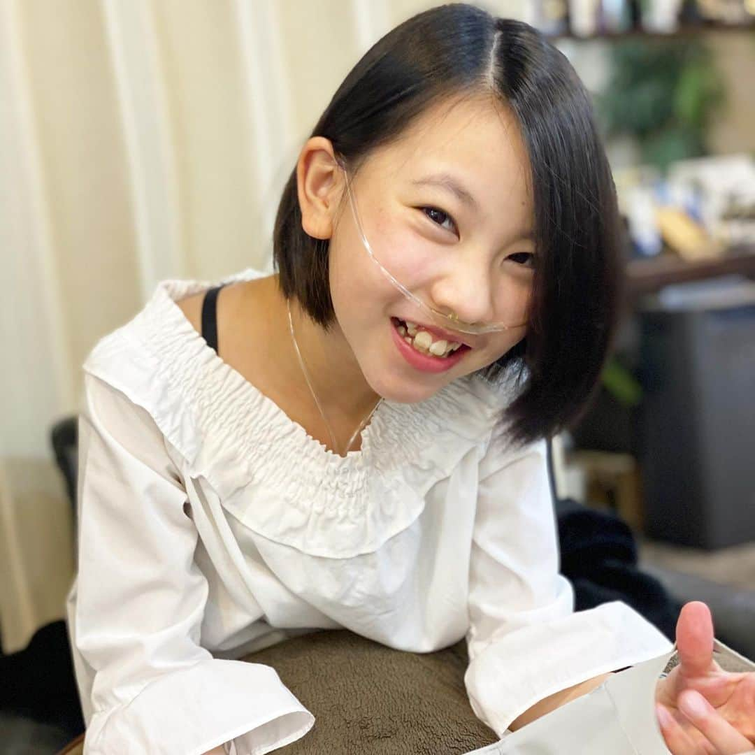 yukiさんのインスタグラム写真 - (yukiInstagram)「おはようございます。﻿ ﻿ 久しぶりすぎる美容室💇🏻‍♀️﻿ ワンレン&かきあげしたくて仕方ない年頃…﻿ イケメンにキレイにしてもらい大満足🤍﻿ ﻿ #ワンレン﻿ #かきあげ希望﻿ #ミルカット﻿ #パッツンオカッパからの卒業﻿ #milka @manoukianhair」7月17日 7時18分 - milkayuki