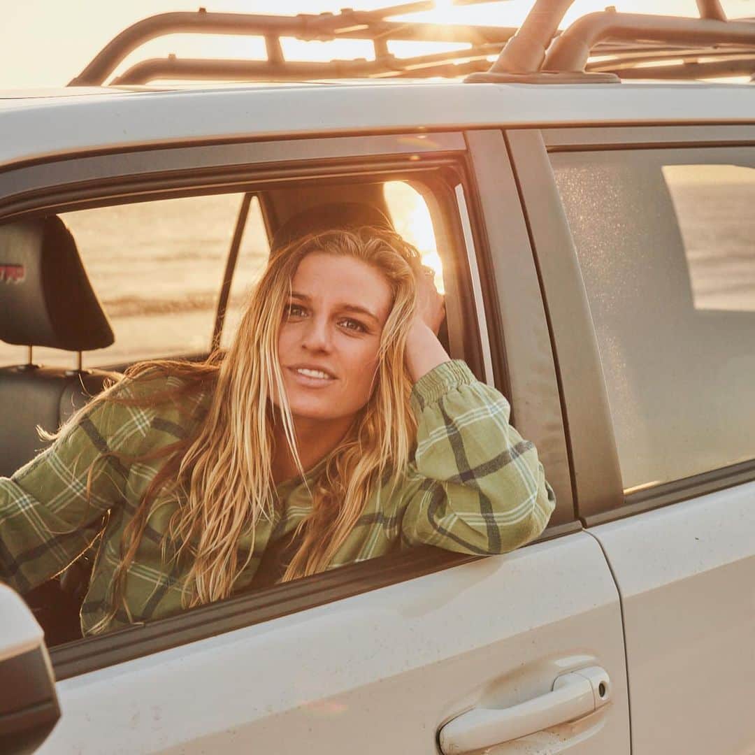 レイキー・ピーターソンのインスタグラム：「🥰 🥰 @teamtoyota  photo- @williekessel」