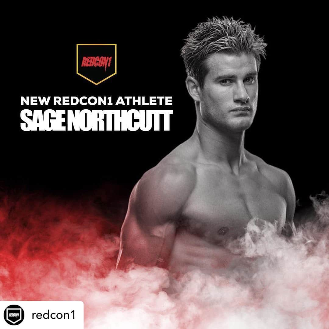 セージ・ノースカットさんのインスタグラム写真 - (セージ・ノースカットInstagram)「@redcon1 🚨NEW ATHLETE🚨 @supersagenorthcutt is TEAM REDCON1! Everyone please give Sage a MASSIVE welcome! •• #redcon1 #higheststateofreadiness #bodybuilding #fitness #powerlifting #strongman #crossfit #fitfam #supplements #workout #lift #workingout •• Redcon1.com」7月17日 9時43分 - supersagenorthcutt