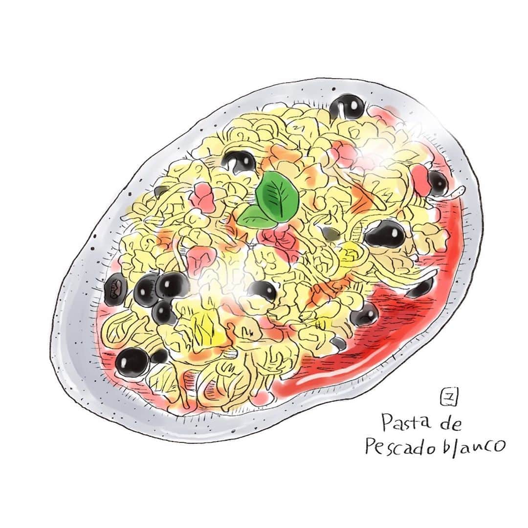 カワハラユキコのインスタグラム：「【白身魚と黒オリーブのパスタ/Pasta with white fish and black olives】 🇪🇸🇮🇹 ちょっと前に作ったパスタ。以前、東洋経済オンラインの連載で登場してもらった、バルセロナの友人夫婦(日本人とイタリア人の国際結婚。パパはヴェネチア写真で料理上手な地下鉄の運転手さん)が少し前にyoutubeを始めてその中で紹介してたもの。 ・ 白身魚とオリーブの組み合わせでパスタなんておもしろ！と思って作ったら、おいしかったし息子のウケもよかったのでした。 ・ youtubeではGallineta(赤魚)を使ってるけど、白身魚ならなんで大丈夫じゃないかな。興味ある人はyoutube「パパはイタリア〜ノ♪」ググってみてね。 それにしても最近、youtube始める友人知人どんどん増えてビックリしてます。動画編集面倒そうなのにみんな偉いな〜！ 🇪🇸🇮🇹 #スペイン  #イタリア #パスタ #オリーブ #イタリアン #食べ物イラスト  #食べ物グラム #foodie」