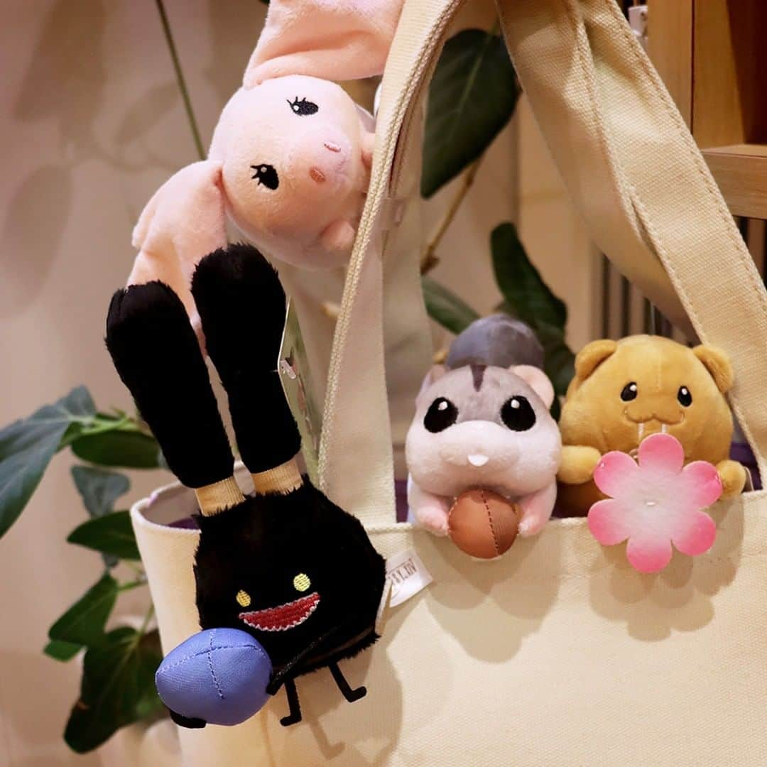 FINAL FANTASY XIVさんのインスタグラム写真 - (FINAL FANTASY XIVInstagram)「New prize item: Tiny Minion Plushies ミニオンくっつきマスコット #FF14 #FFXIV #FF14_taitoprize」7月17日 16時05分 - ffxiv