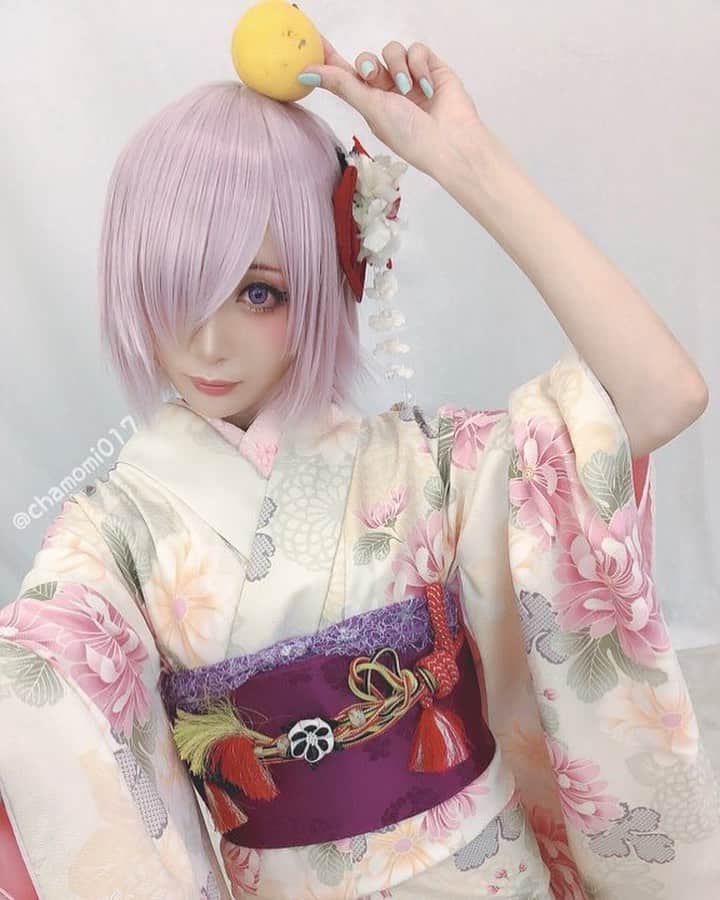 のインスタグラム：「おはようございます ☀️ きんきんきんきんきんようび 🎖 一週間頑張ったあなたに金メダル🥇  週の後半ラストスパート 雨ですが出勤してえらい 💮 お仕事してえらーい 💮 週末までファイトです ✊  7月17日は 東京の日 🗼🏯 江戸から東京に変わった日 ✨ #ohayomorning #東京の日 #漫画の日  https://twitter.com/chamomi017/status/1283894170487099392?s=21」