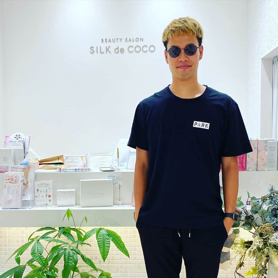 マキヒカのインスタグラム：「#目指せオンナの個 #美容ヒカ　#男が女を目指す時代 #シルクドココ　#silkdecoco . MK BALL FIELD.新作発売開始🤪😋 数量限定だからねー！！🥰 @mkballfield」