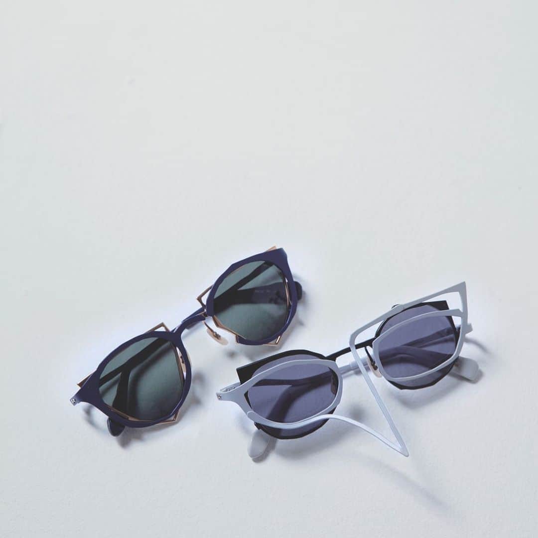 マサヒロマルヤマのインスタグラム：「Doodle MM-0044, MM-0045  #MASAHIROMARUYAMA #eyewear #sunglasses #madeinjapan」