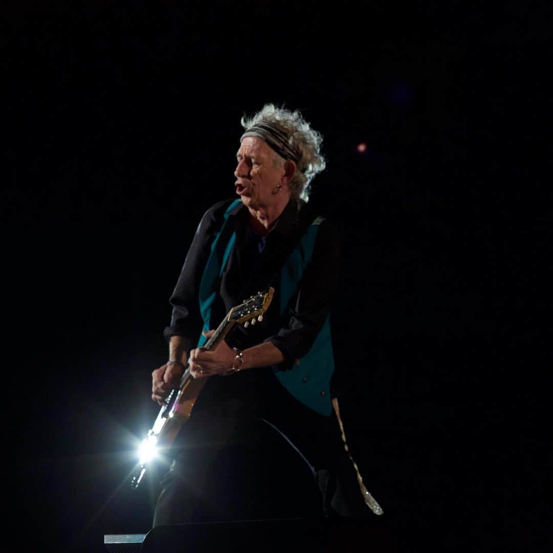 キース・リチャーズさんのインスタグラム写真 - (キース・リチャーズInstagram)「#FBF July 15, 2015  Rolling Stones/Zip Code Tour in Quebec City. 📷J.Bouquet」7月17日 13時22分 - officialkeef