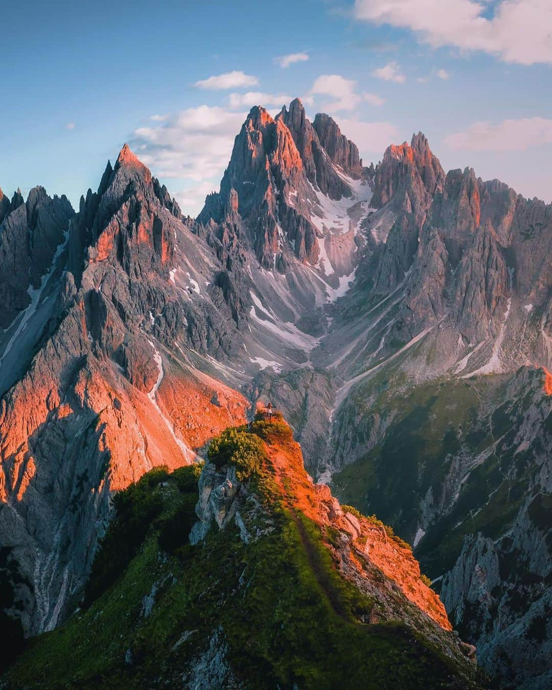 Canon Photographyさんのインスタグラム写真 - (Canon PhotographyInstagram)「Pastel peaks taken during a beautiful sunset in the Dolomites.  Photography  @davide.anzimanni  Curated by @ianharper   | in frame @rebecca.paviola  italy , Dolomites #Cinqueterre #canon_#cpcollectives  • • • • • #europe #mountain #europa #hiking #eurotrip #hike #france #skyporn #sunrise #유럽 #spain #trekking #유럽여행 #lake #sunsetlovers #germany #mountainlife #outdoor #cloudporn #sunsets #mountaineering #mountainview #wilderness」7月17日 14時08分 - cpcollectives