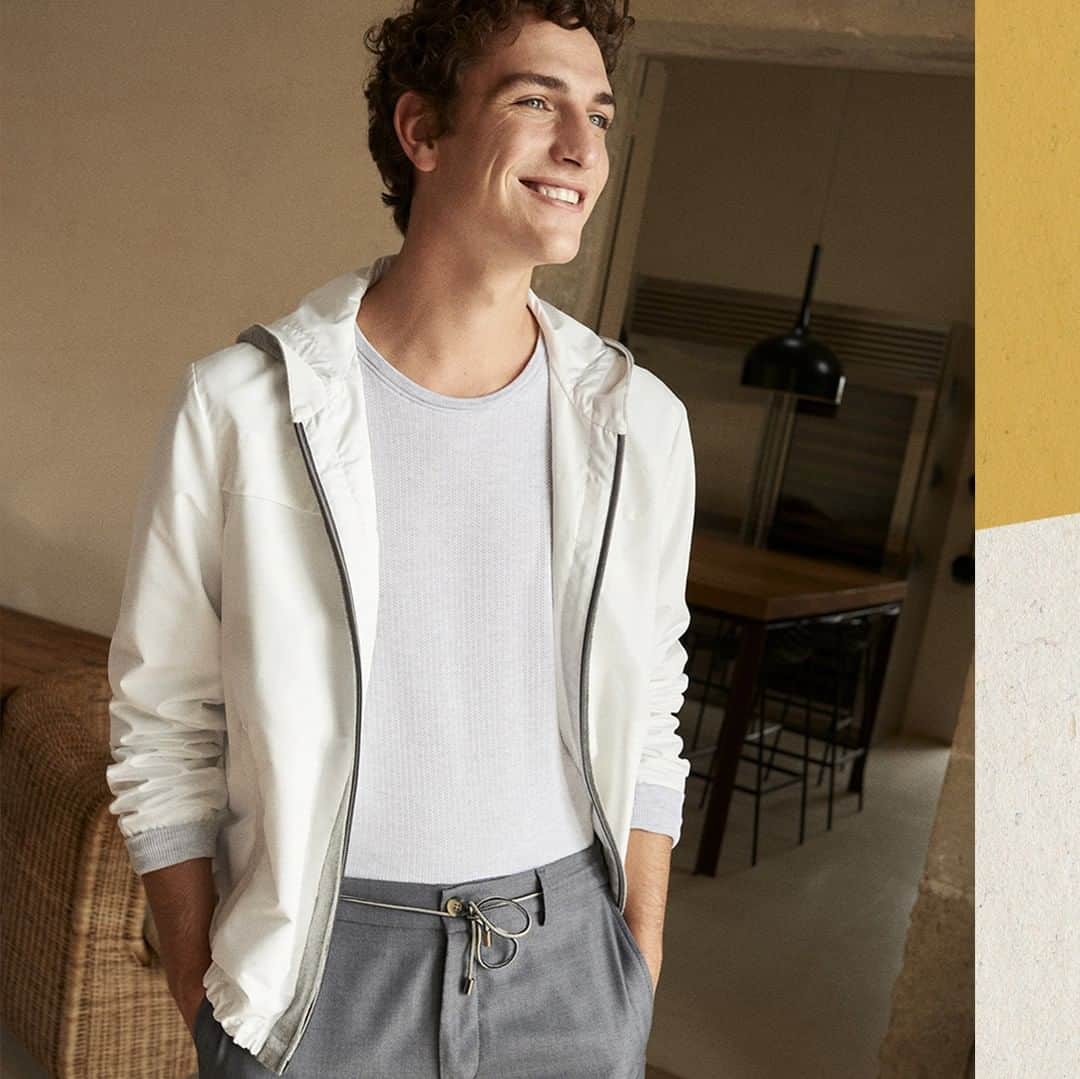 カナーリのインスタグラム：「Practical and sophisticated trousers can give a twist to your leisure look. #Canali1934 #CanaliSS20 #MadeInItaly #SummerMemories」