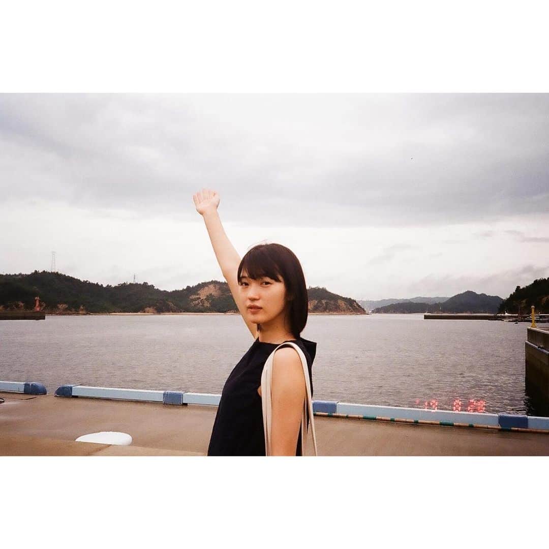 兎丸愛美のインスタグラム：「#しあわせのにおいがする」