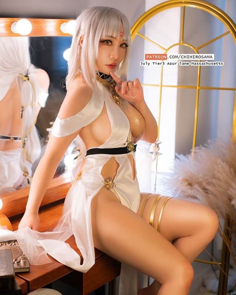 千尋のインスタグラム：「「指揮官 這件衣服好看嗎?」 "Commander , how's this dress looking?" This is for July's Patreon's Tier 3!! 指揮官尋覺得很可以)幹 當初看到這套就愛上啦!!!!太辣!!! 是Patreon的Tier3喔//// Commander CHIHIRO thinks it's perfect!  Since CHIHIRO noticed this dress just fall in love this dress!!! It's too hot!  ↓↓↓電子寫真購入↓↓↓ PATREON★ https://www.patreon.com/chihirosama 表單★https://forms.gle/YDPhcTvjwEoCBV4Q7 蝦皮預計月中上架  #マサチューセッツ #アズールレーン #azurlane #Massachusetts #azurlanecosplay #massachusettscosplay #cosplaygirl」