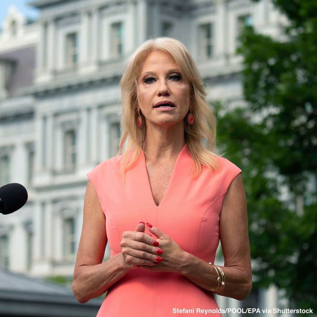 ABC Newsさんのインスタグラム写真 - (ABC NewsInstagram)「Kellyanne Conway publicly urges Pres. Trump to hold more coronavirus-focused events, claiming his poll numbers were stronger when he held such briefings.   I don’t think anybody needs to be up there for two hours—it can be 20 minutes, it can be 30 minutes, it can be two questions, it can be no questions respectfully, as long as the information is being delivered," Conway tells reporters. #kellyanneconway #donaldtrump #covid19 #coronavirus #politics」7月18日 0時47分 - abcnews