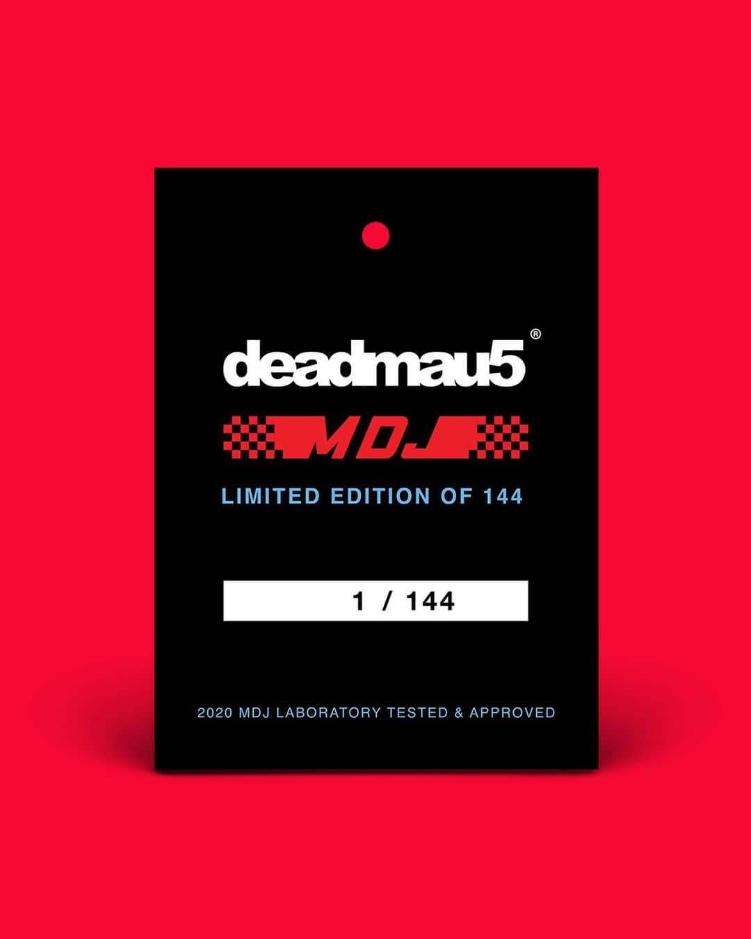 デッドマウスさんのインスタグラム写真 - (デッドマウスInstagram)「deadmau5 x @mad.dog.jones collaboration now available at the @mau5hop ;)」7月18日 1時04分 - deadmau5