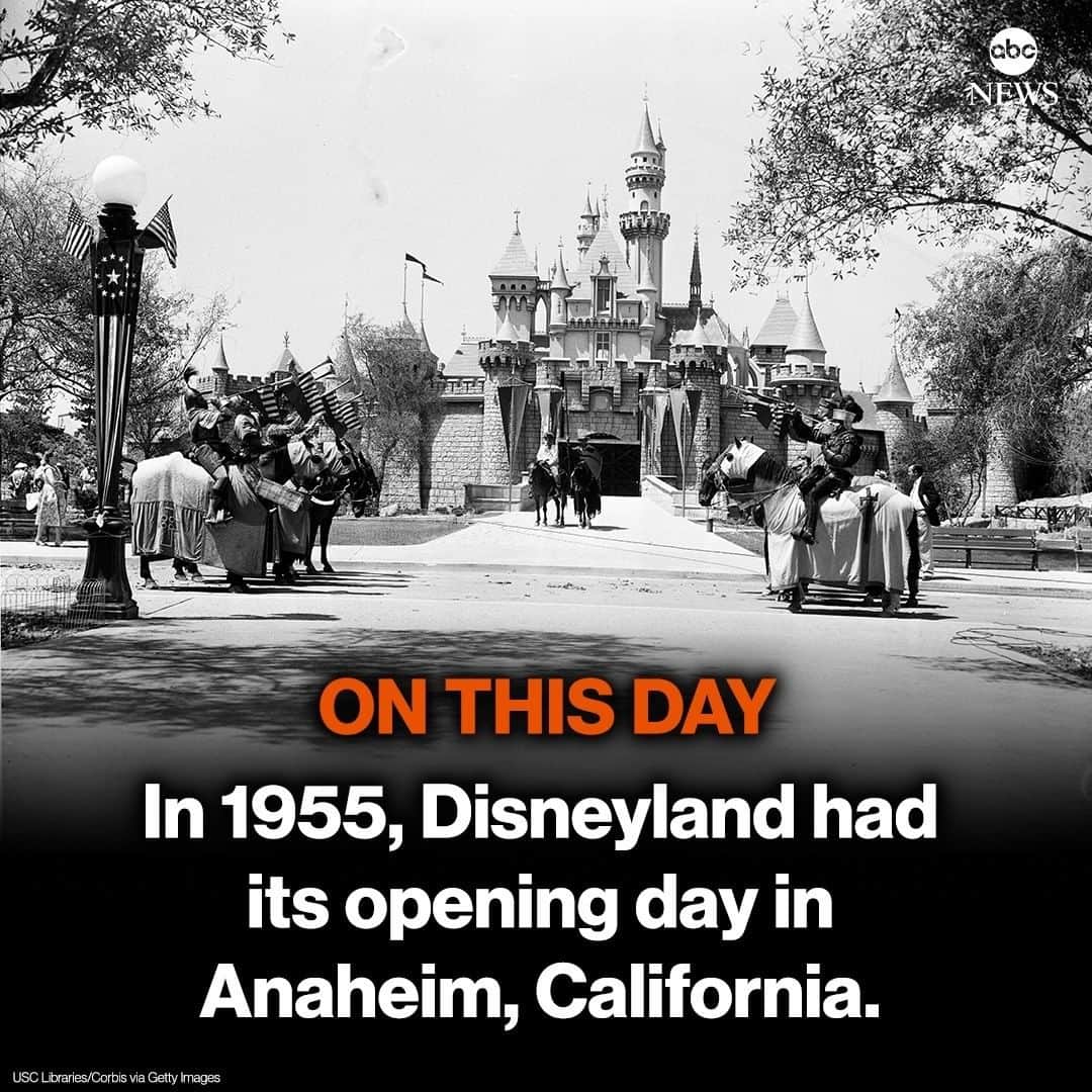 ABC Newsさんのインスタグラム写真 - (ABC NewsInstagram)「ON THIS DAY: 65 years ago today, Disneyland had its opening day in Anaheim, California. #onthisday #disneyland #disney」7月17日 17時09分 - abcnews