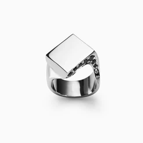 コアジュエルスさんのインスタグラム写真 - (コアジュエルスInstagram)「SIGU®︎COREJEWELS #corejewels #corejewelssigu  #diamond #blackdiamond #jewelry #art #ring #tokyo」7月17日 17時32分 - corejewels_lab