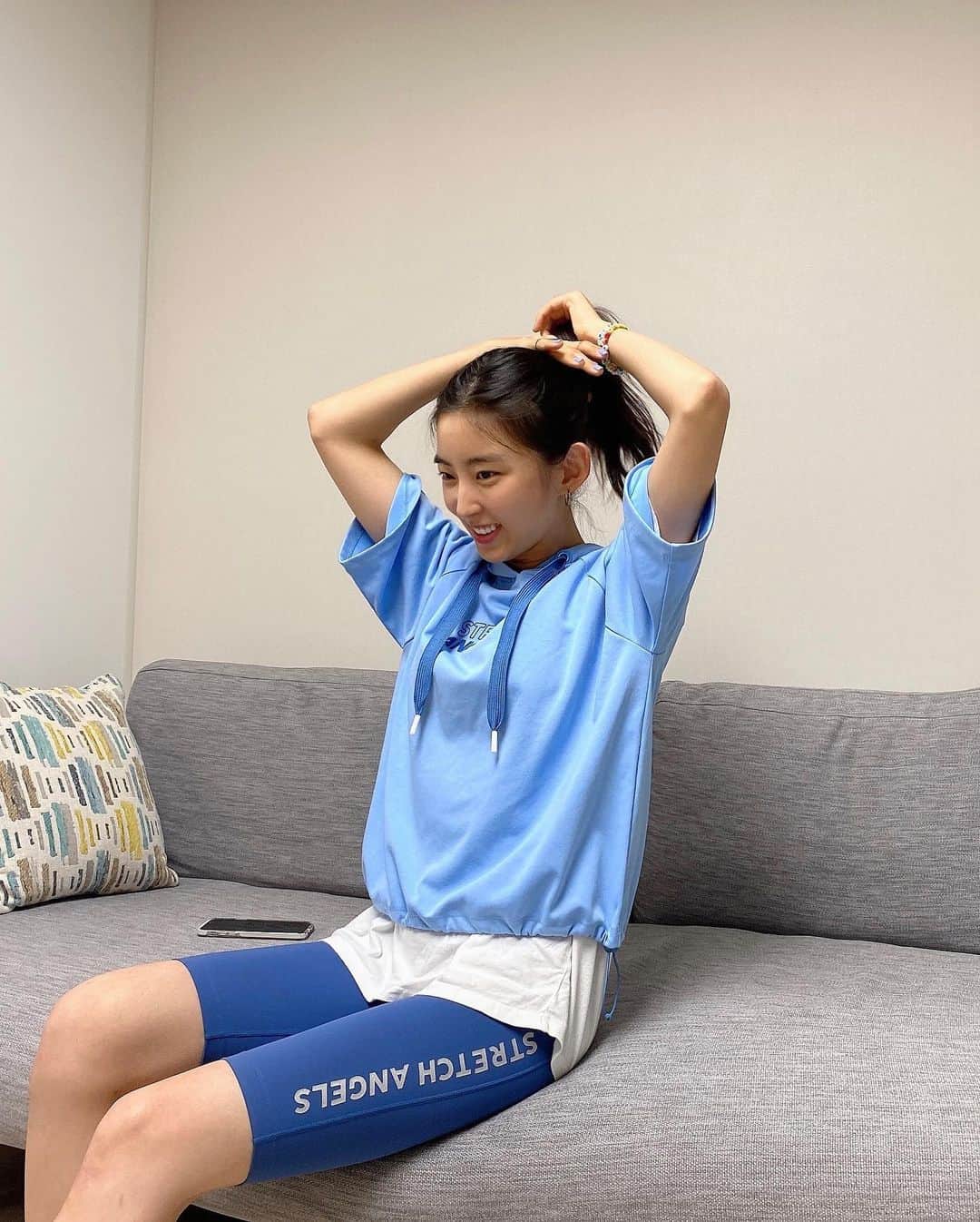 ソヒョン さんのインスタグラム写真 - (ソヒョン Instagram)「머리 높게 묶기 3살은 어려짐 ^^ 👶 🍼   #나만의생각 ㅋㅋㅋㅋㅋ」7月17日 17時43分 - kkwonsso_94