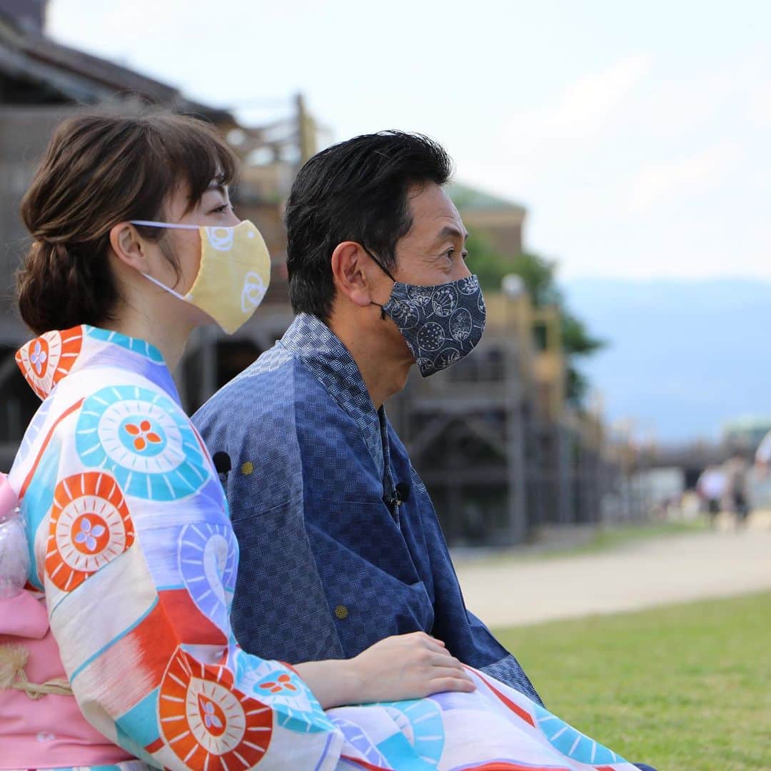テレビ大阪「おとな旅あるき旅」さんのインスタグラム写真 - (テレビ大阪「おとな旅あるき旅」Instagram)「明日のおとな旅あるき旅は、京都 祇園へ！浴衣で夏さんぽです！  京都の夏の風物詩、祇園祭ゆかりの地をめぐります。今年は山鉾巡行などは中止ですが、連綿と続く神聖なるお祭りを学びながら、疫病退散を願いお参りします。さらに、あの世とこの世の境目⁈にも。夕食は涼しげに川床で！お楽しみに！  明日 7/18(土)18:30〜  #おとな旅あるき旅#テレビ大阪#三田村邦彦#松山メアリ#京都#祇園#祇園祭#神泉苑#八坂神社#鴨川#川床#レモンラーメン」7月17日 18時13分 - tvo.otonatabi