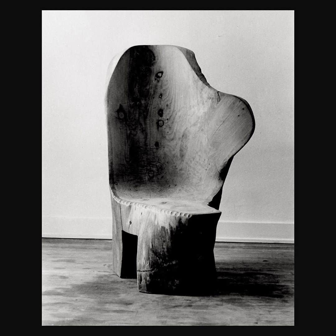 C E R E A Lのインスタグラム：「Spanning the mediums of ceramics, sculpture, jewellery-making, painting, and furniture design, much of JB Blunk’s prodigious output was created here, in his Inverness home and studio, where he lived and worked until his death in 2002. The surrounding forests and coastlines were instrumental to his ongoing use of salvaged wood, especially the immense, gnarled burls of redwood found on the shores of Mendocino County, which, under his hands, became wonderfully organic, abstract sculptures.  Reproduced in a new monograph of Blunk’s work, published in May 2020, a statement written by Isamu Noguchi praises Blunk’s connection with, ‘the open sky and spaces, and the far reaches of time from where comes the burled stumps of those great trees. JB does them honour in carving them as he does … waking them from their long sleep to become part of our own life and times, sharing with us the afterglow of a land that was once here’.  Read more via the link in profile.」