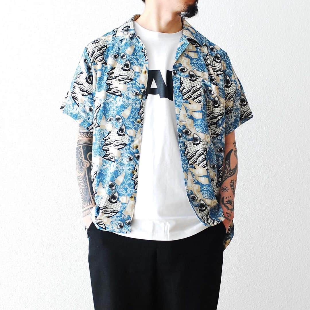 wonder_mountain_irieさんのインスタグラム写真 - (wonder_mountain_irieInstagram)「_［SALE対象商品］ BRAIN DEAD / ブレインデッド "Hawaiian Shirt -SURREAL-" ¥25,300- > ¥15,180-[40%off] _ 〈online store / @digital_mountain〉 https://www.digital-mountain.net/shopdetail/000000009213/ _ 【オンラインストア#DigitalMountain へのご注文】 *24時間受付 *15時までのご注文で即日発送 * 1万円以上ご購入で送料無料 tel：084-973-8204 _ We can send your order overseas. Accepted payment method is by PayPal or credit card only. (AMEX is not accepted)  Ordering procedure details can be found here. >>http://www.digital-mountain.net/html/page56.html  _ #BRAINDEAD #ブレインデッド _ 本店：#WonderMountain  blog>> http://wm.digital-mountain.info _ 〒720-0044  広島県福山市笠岡町4-18  JR 「#福山駅」より徒歩10分 #ワンダーマウンテン #japan #hiroshima #福山 #福山市 #尾道 #倉敷 #鞆の浦 近く _ 系列店：@hacbywondermountain _」7月17日 19時07分 - wonder_mountain_