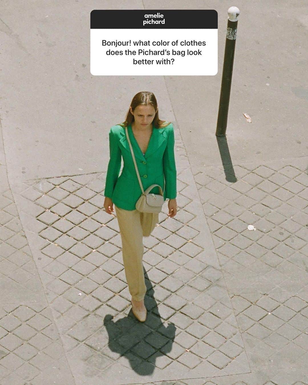 アメリーピシャールさんのインスタグラム写真 - (アメリーピシャールInstagram)「« Pichard mode d’emploi »  Lesson 1: Follow no rules. ⁣⁣  Captured by @chaumont_zaerpour 💚⁣」7月17日 19時24分 - ameliepichard