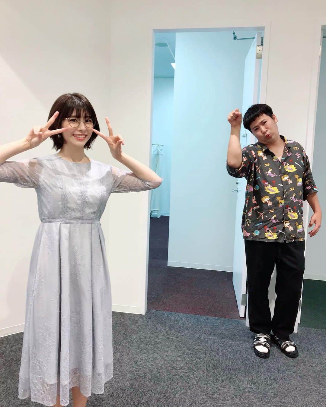 のインスタグラム：「. この後20時30分から Abema ミッドナイト競輪です✨ . ラフレクランきょんさんと一緒に！ 動画をいつも拝見してて大ファンで。 共演出来てとっても嬉しいです😆 ぜひぜひご覧ください〜！ @lafulekulan_kyon  . ワンピース @mischmasch_official  #abema #競輪」