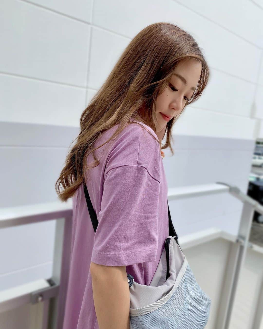 菜々香のインスタグラム：「🌂💜😈🍆🍇☂️👾🚺💟  珍しくパープル🙃🙂🙃  #お洋服#fashion#楽ちんコーデが好き#パープル」