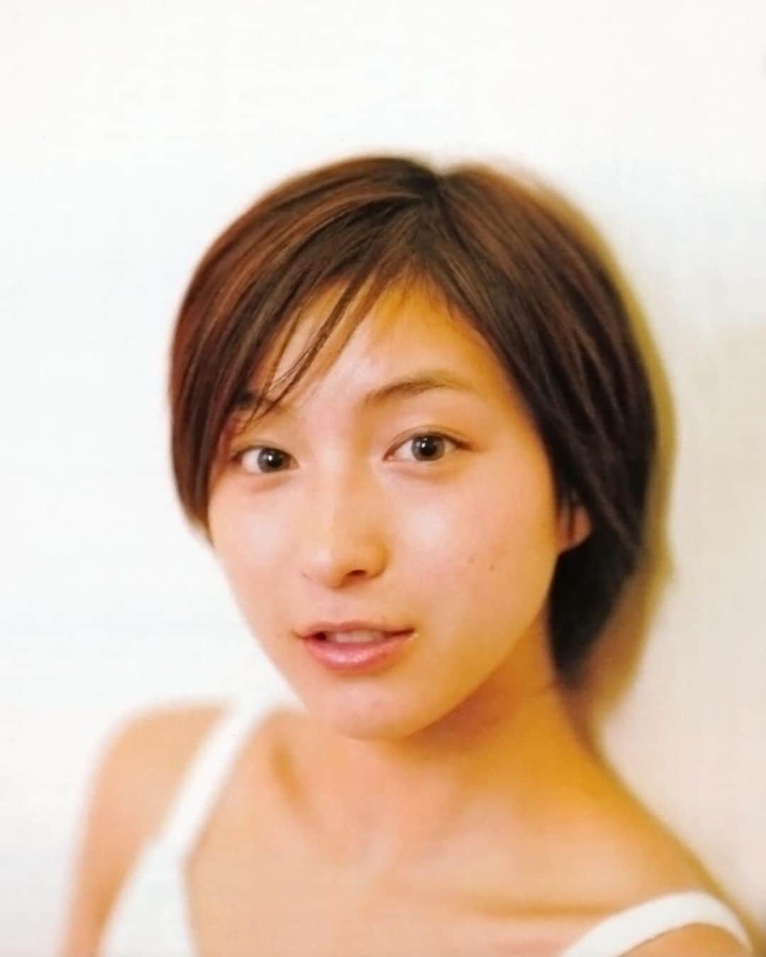 広末涼子ファンさんのインスタグラム写真 - (広末涼子ファンInstagram)「マガジン「ジュノンボーイズJBS（JUNON 2001年2月号臨時増刊）」  #広末涼子 #hirosueryoko #ryokohirosue #ヒロスエ写真集」7月17日 20時52分 - hirosue_ryoko_fan
