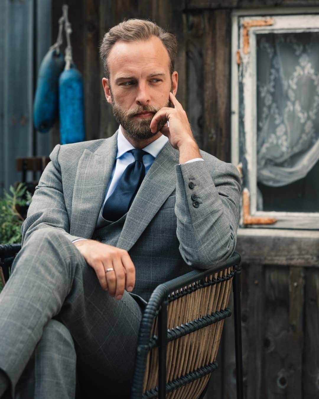 ハケットのインスタグラム：「Make like @andreasweinas and wear the classic three-piece suit exactly how it’s made to be worn. Classic in style and fresh in silhouette, there’s truly nothing better. #STAYHackett」